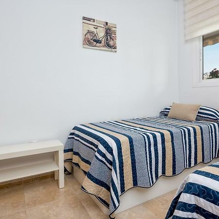 Wintowinrentals Best Location, Beach, Pool & Parking Rincon de la Victoria Exterior photo