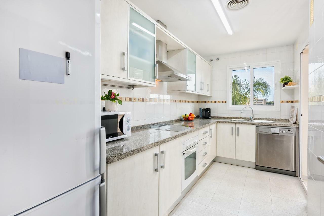 Wintowinrentals Best Location, Beach, Pool & Parking Rincon de la Victoria Exterior photo