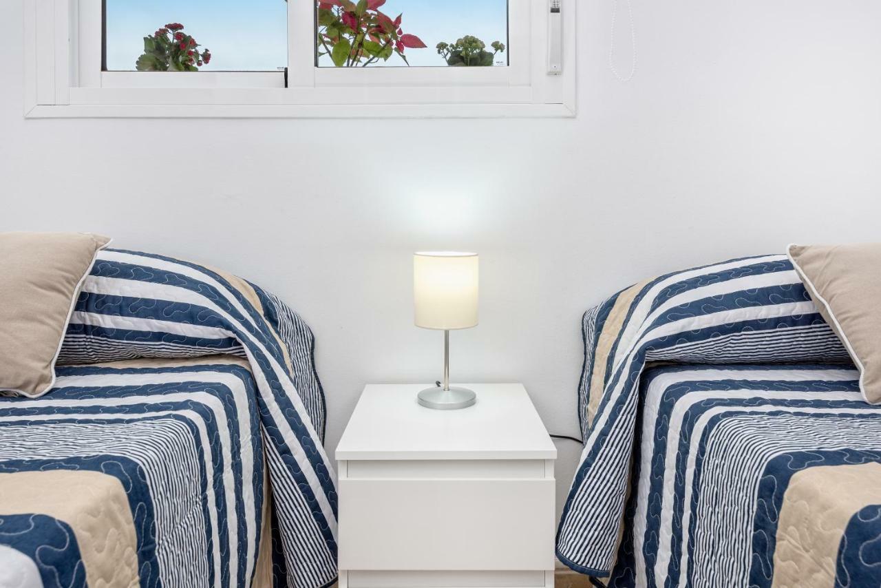 Wintowinrentals Best Location, Beach, Pool & Parking Rincon de la Victoria Exterior photo
